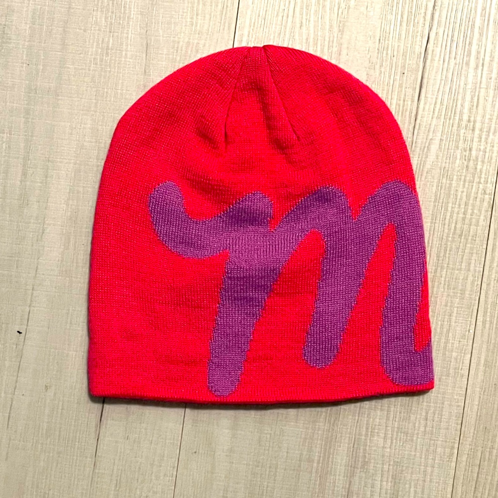 Mifland Script Beanie - Picture 2 of 2